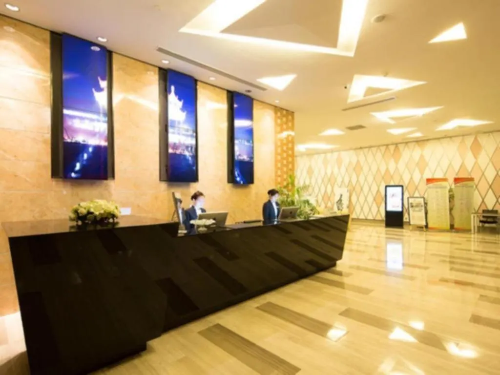 Warmly Hotel Suzhou Shuanghuwan 3*, Suzhou (Jiangsu)